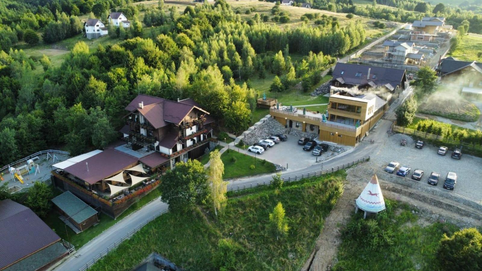 Maggie'S Ranch Hotel Rîşnov Buitenkant foto